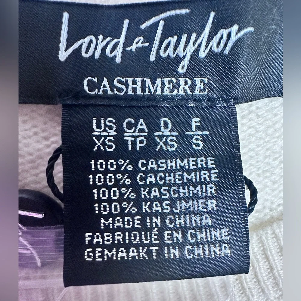 LORD & TAYLOR CASHMERE Short sleeves‎ Sweater Size XSMALL